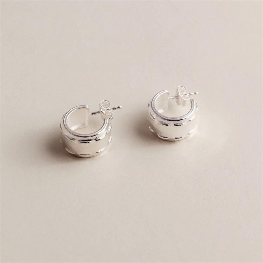 Silver Texture Wide Version C Ring Stud Earrings Niche Light Luxury Fashion Cold Wind Copper Plated Platinum Earrings Women