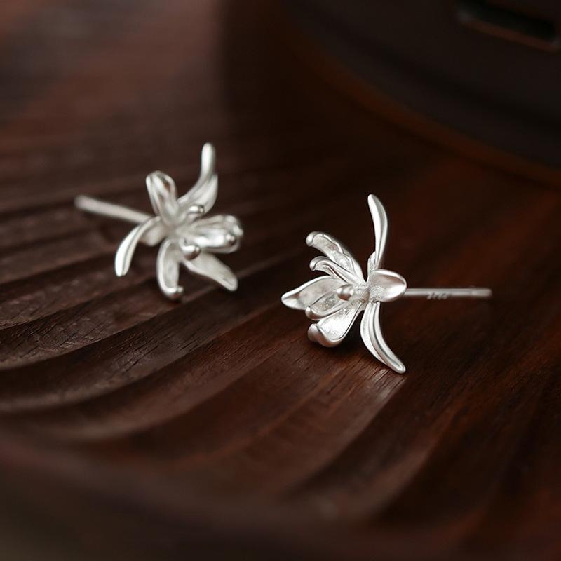 New 925 Sterling Silver Flower Earrings Distinctive Geometric Shape Women Earrings Birthday Gift for Friends Exquisite Jewelry