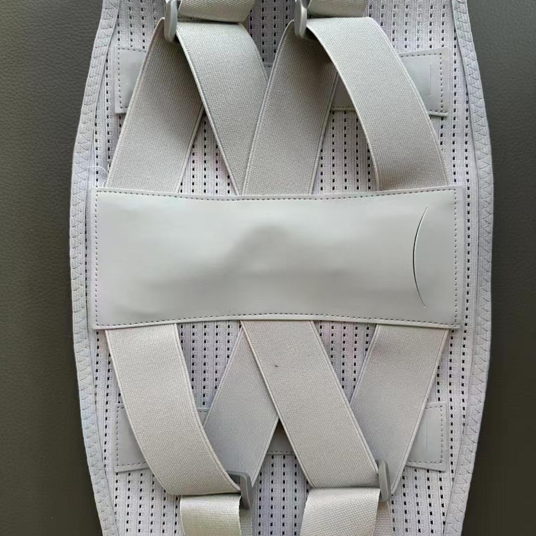 

Дышащий поясной поддерживающий пояс со стальной пластиной для поясничной деформации One Size серый