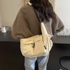 Temperament anti-splashing nylon cloth bag large capacity leisure commuting light dumpling bag sweet wind tooling, shoulder bag