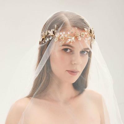 Bridal Tiara Wedding Pearl Hair Band Wedding Dinner Headdress