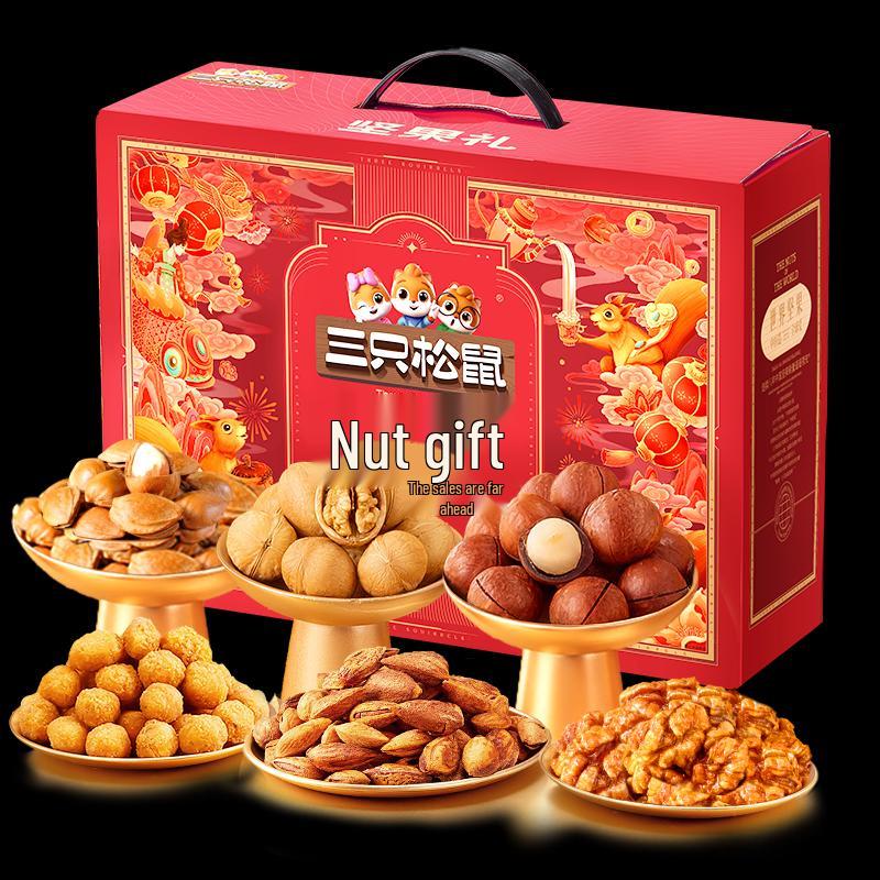 Three Squirrels Mixed Nuts Gift Box