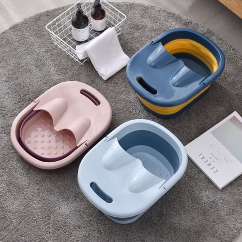 Clowin Compact Footbath Bucket, Foldable and Insulated, Perfect for Camping and Outdoor Activities, Pink (Type A)