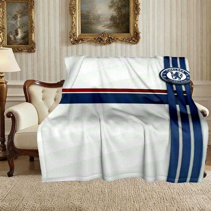 1pc Chelsea FC Blanket, Cozy Valentine's Day Blanket, Multi-functional Nap Blanket Available Throughout the Four Seasons
