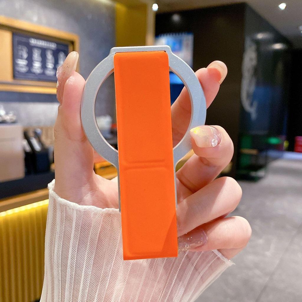 Magnetic Phone Holder for Desk & Gym – Hands-Free Streaming & Filming