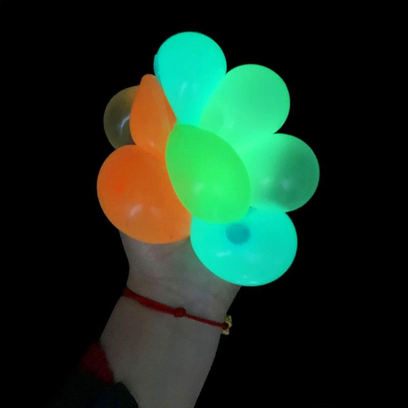 4.5cm Fluorescence Luminous Sticky Ball Anti Stress Decompression Glow Pop In The Dark for Kids Children Gift Party Event Supply