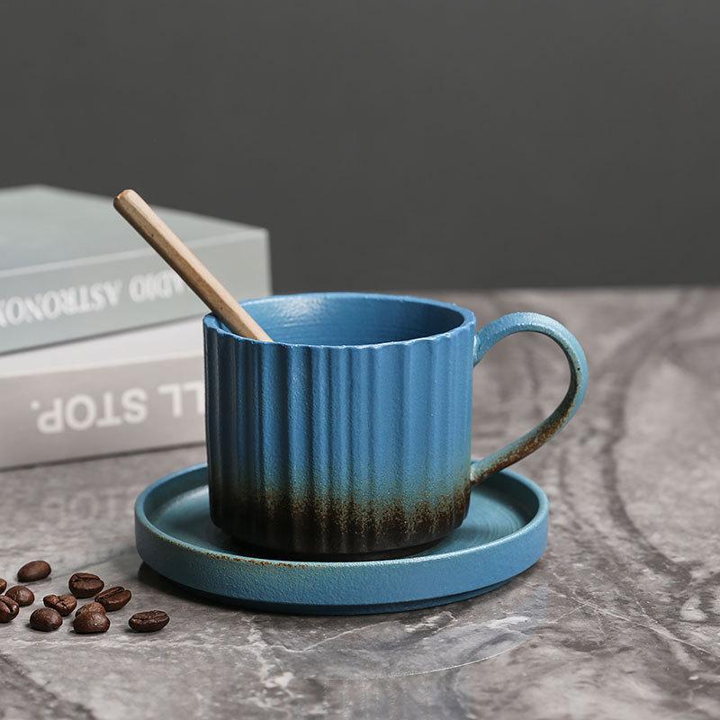 

Японская керамическая кофейная чашка с креативным вертикальным узором, керамическая кружка, набор из высококачественных ретро-чашек для кофе <200ml