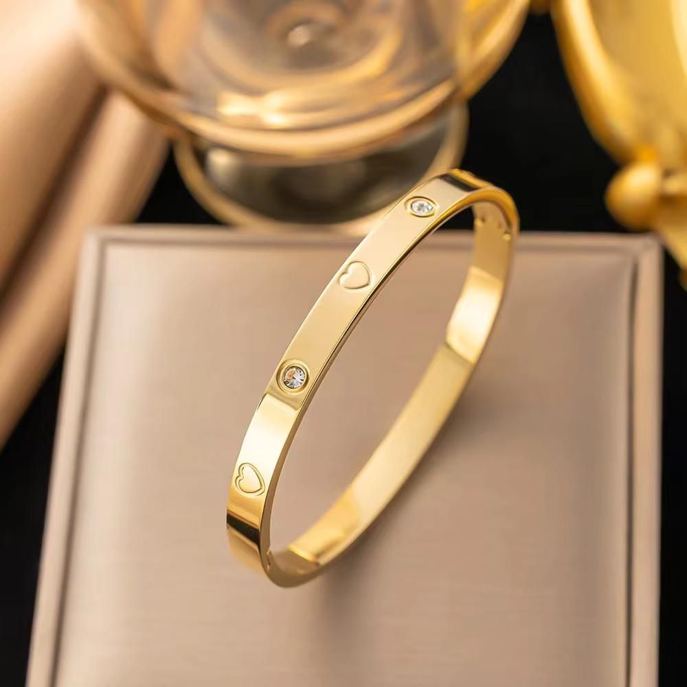 Trendy Shining Zircon Bracelets For Women Clover Print Love Pulseiras Stainless Steel Bangles Feminina Zircon Gift