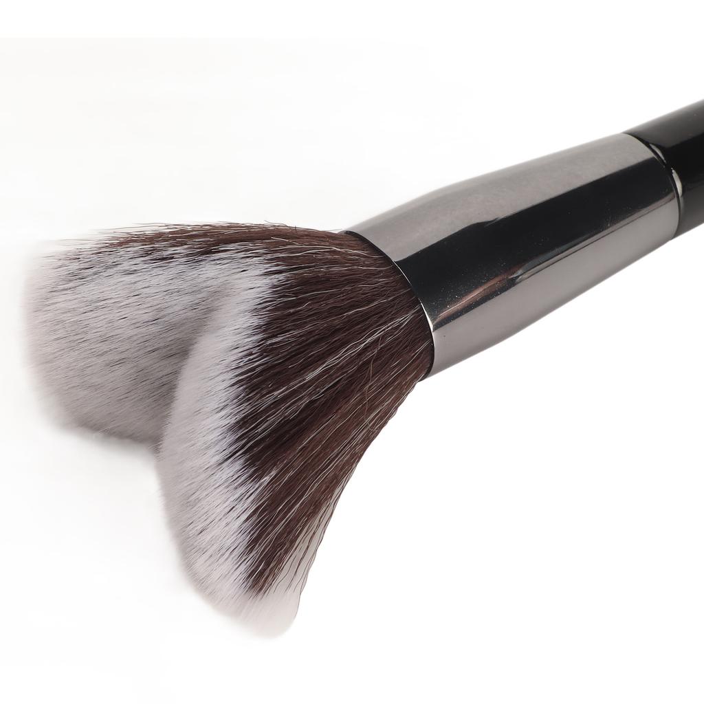 Single Makeup Brush Heart Shaped Perfect Fitting Soft Hair Face Shadowing Brush L Size