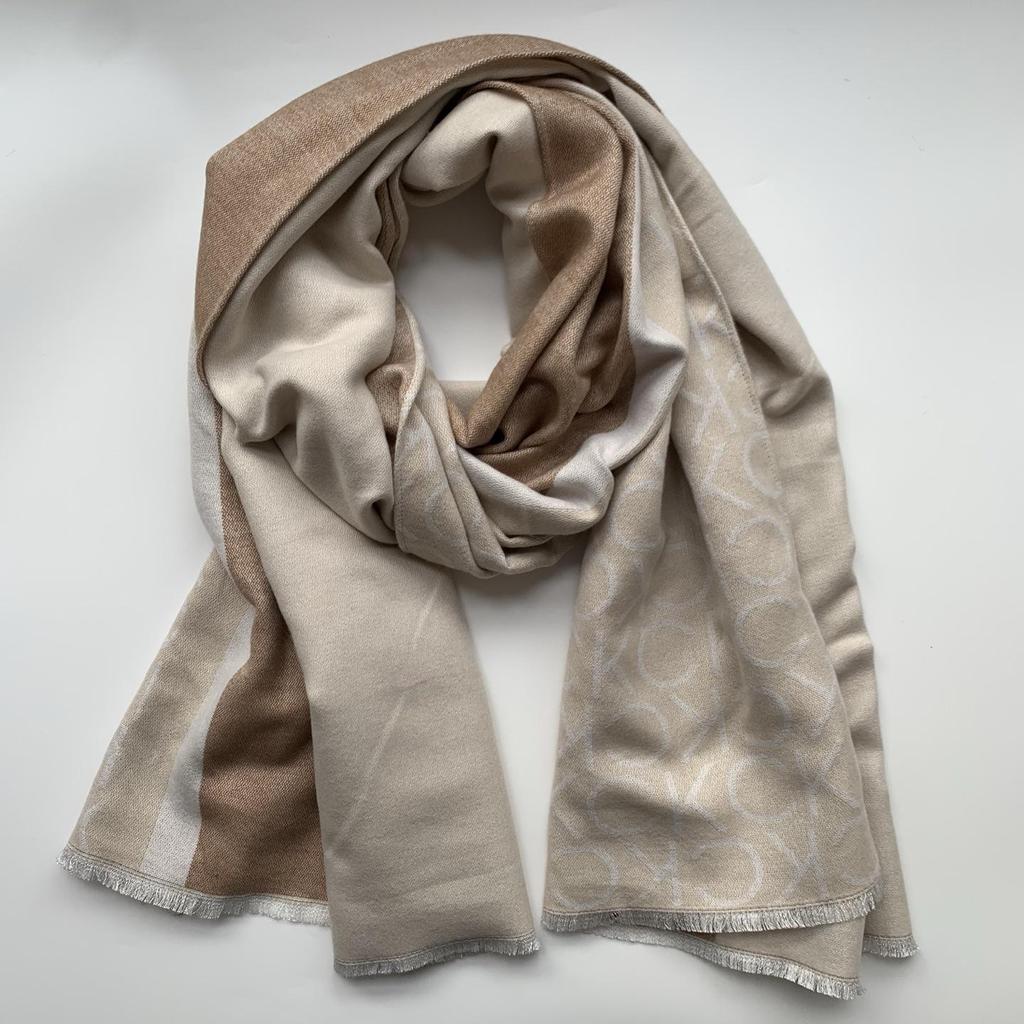 Elegant Floral Jacquard Woven Scarf Shawl for Europe and America
