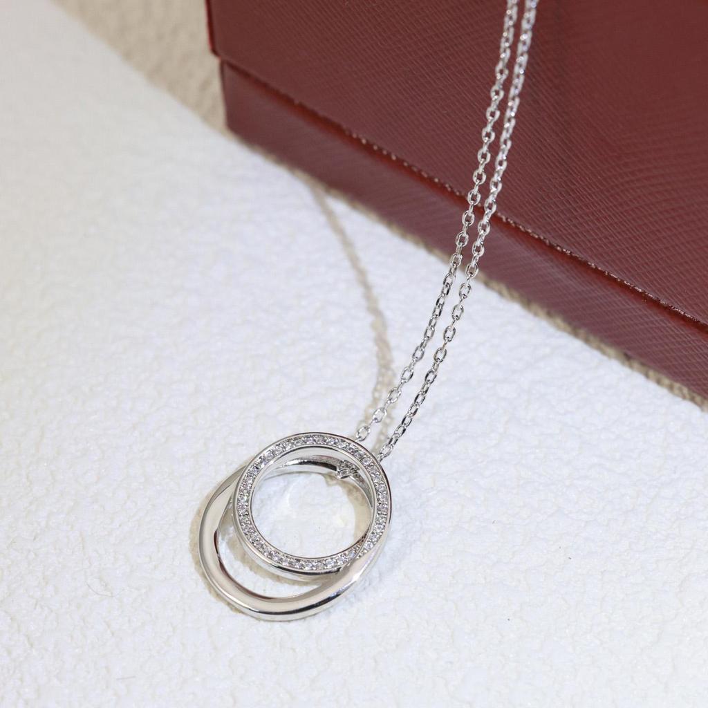 Намисто з головою леопарда, інкрустоване, виготовлене з точністю, ідеально підходить для подарунка та повсякденного носіння, виготовлене з гіпоалергенного матеріалу