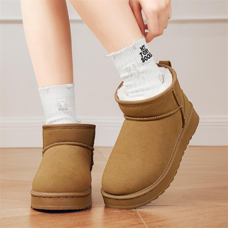 Snow Boots Women Lace Up Warm Ankle Boots Ladies Winter Fur Shoes Platform Casual Comfortable Short Boots