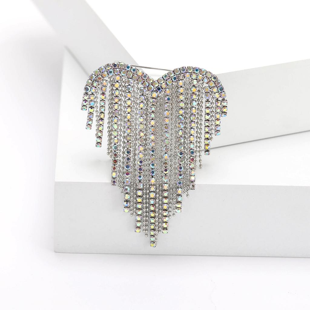 Stilvolle Strass Liebesbroschen für Damen Unisex Quaste Valentinstag Herz Anstecknadeln Bankett Party Rucksack Geschenke Schmuck Accessoires