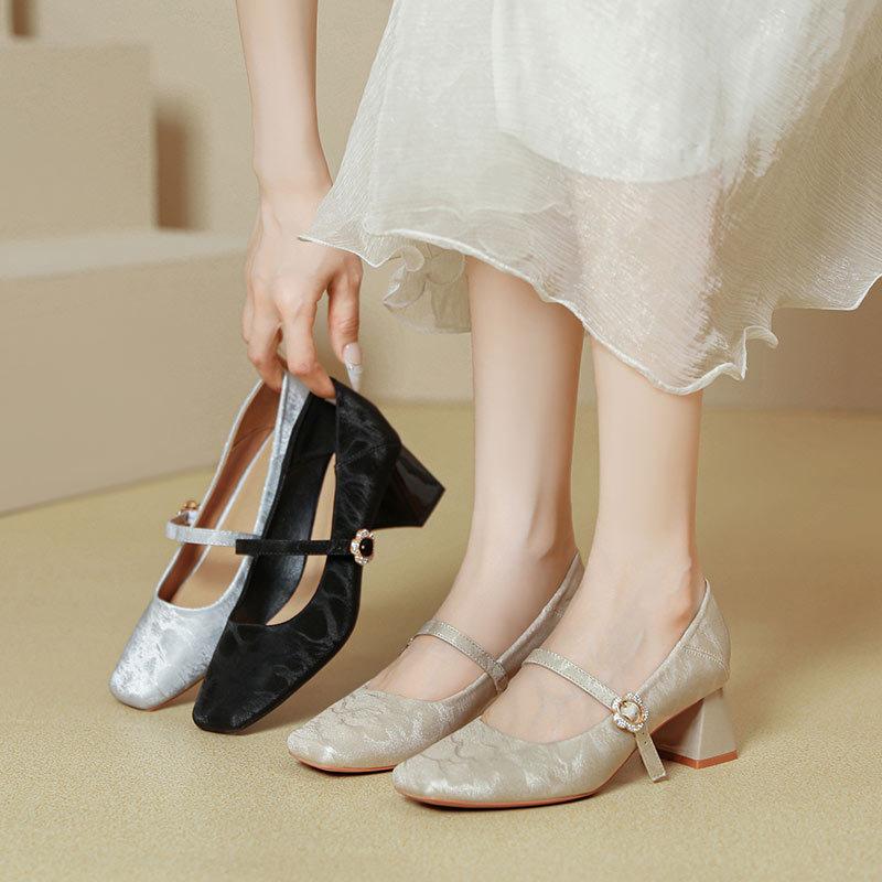 

Mary Jane shoes thick heel with high heels women s new medium heel women s shoes square head single shoes 34 чёрный