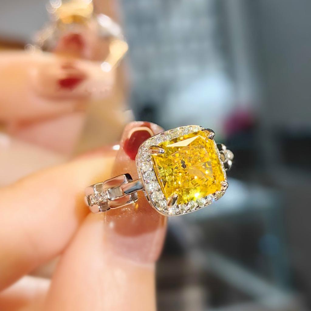 Square High Carbon Diamond Necklace Ring Women'S Ice Flower Cut Yellow Diamond Red Stone Square Bag Colorful Treasure Set