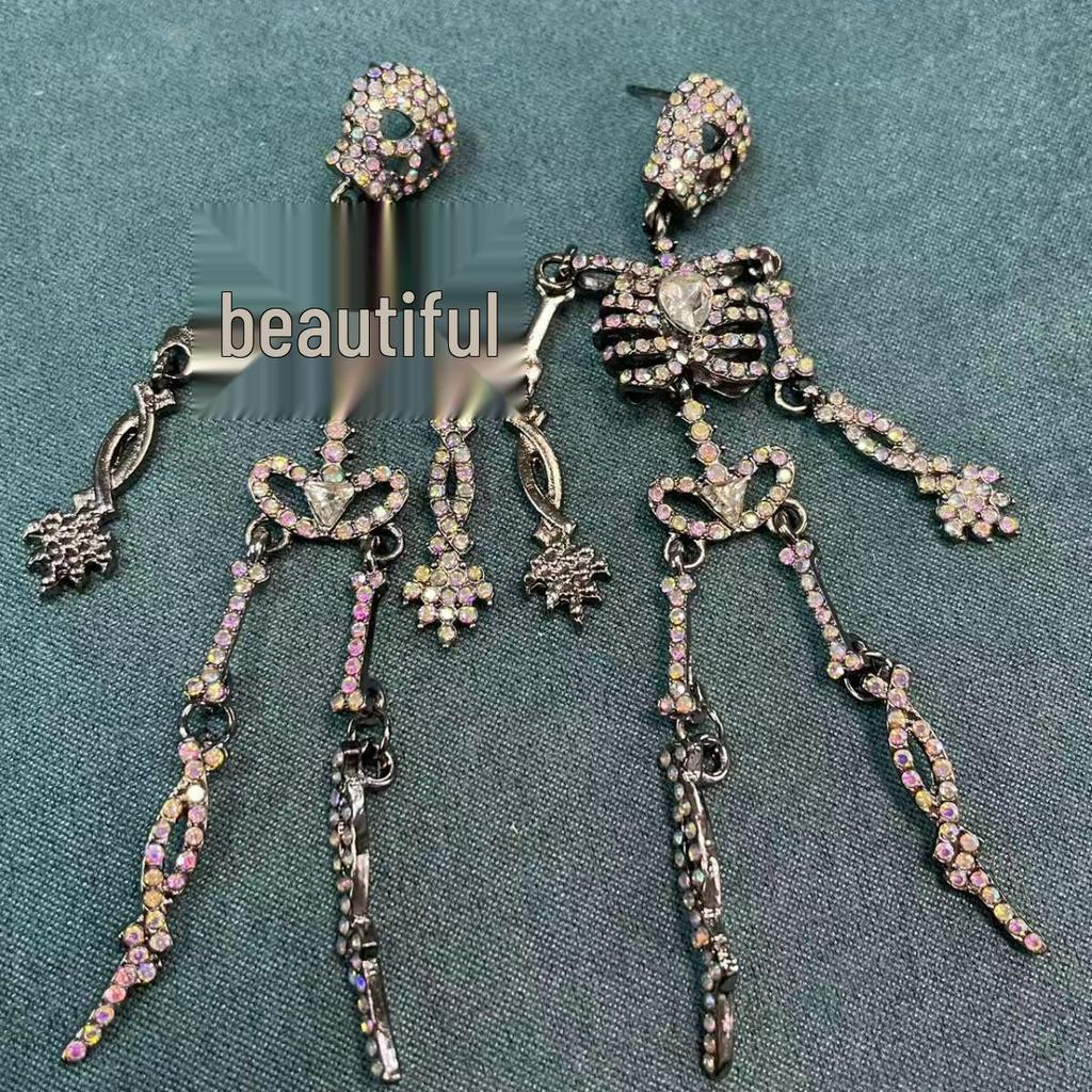 Przesadne Kolczyki Szkielet Czaszki z Diamentami dla Kobiet - Modna Biżuteria na Halloween