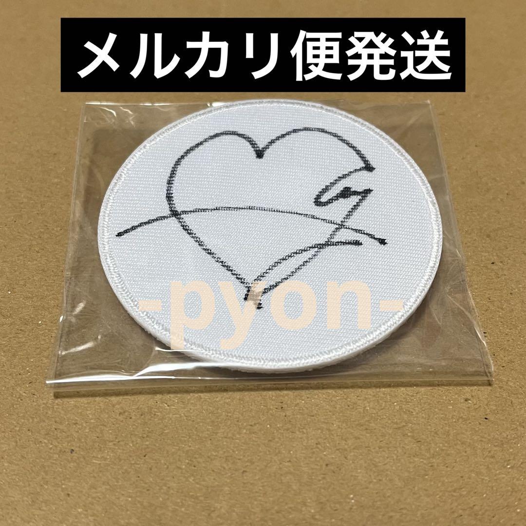 

[USED] NiziU Mako KCON MD autographed patch