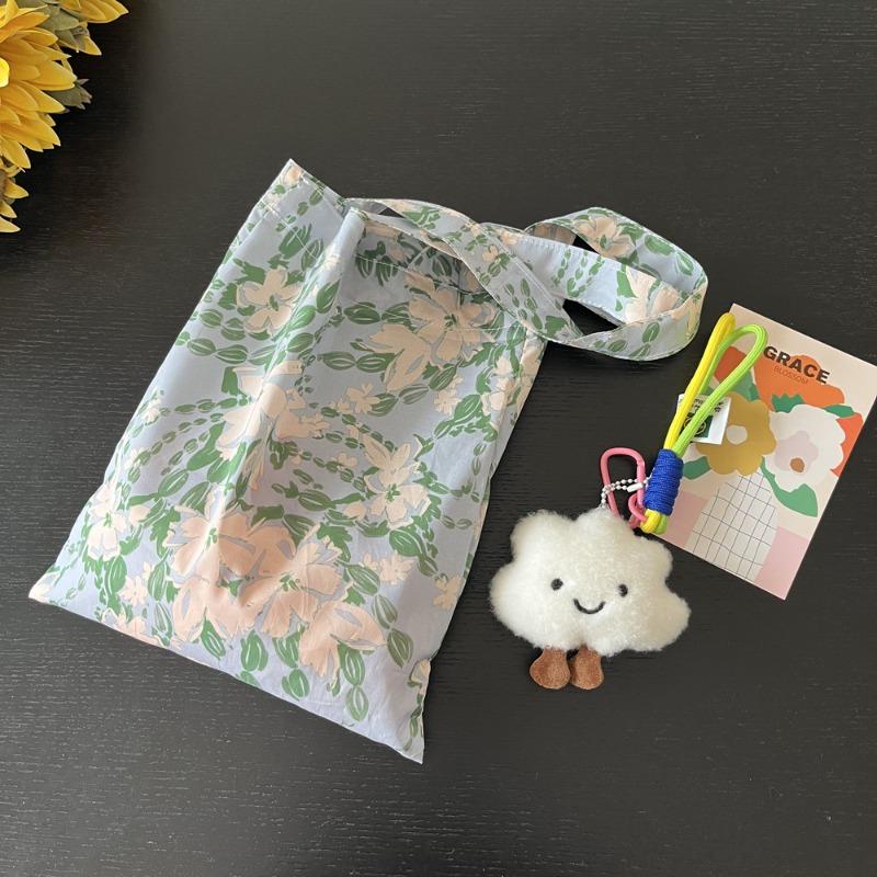 

Korean version ins floral bag, light and versatile combed cotton small bag, mini thin handbag, street walking small bag