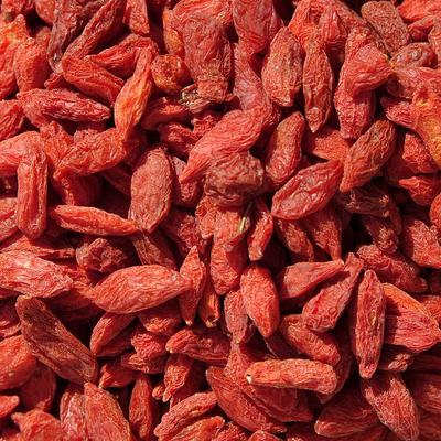 15 BACCHE Di GOJI "CIRCA 300 Semi Spediamo le bacche essiccate -SEMI FRESCHI