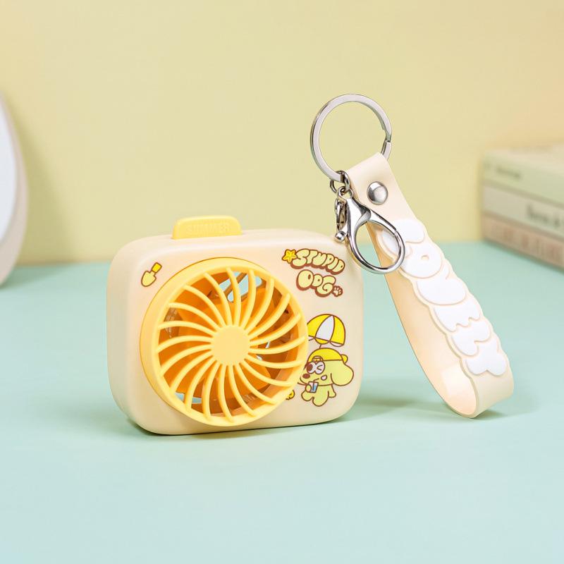 Portable Mini USB Handheld Rechargeable Fan Keychain 84*40*64mm