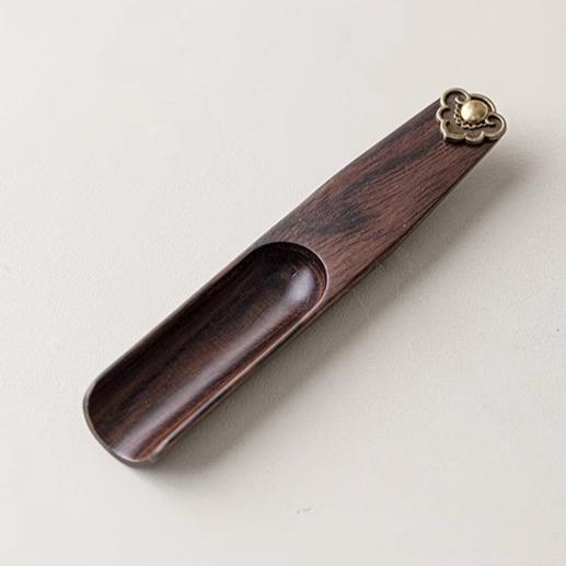 

Ebony teaspoon chicken wing wood teaspoon solid wood tea shovel tea spoon kung fu tea set six gentlemen spare parts