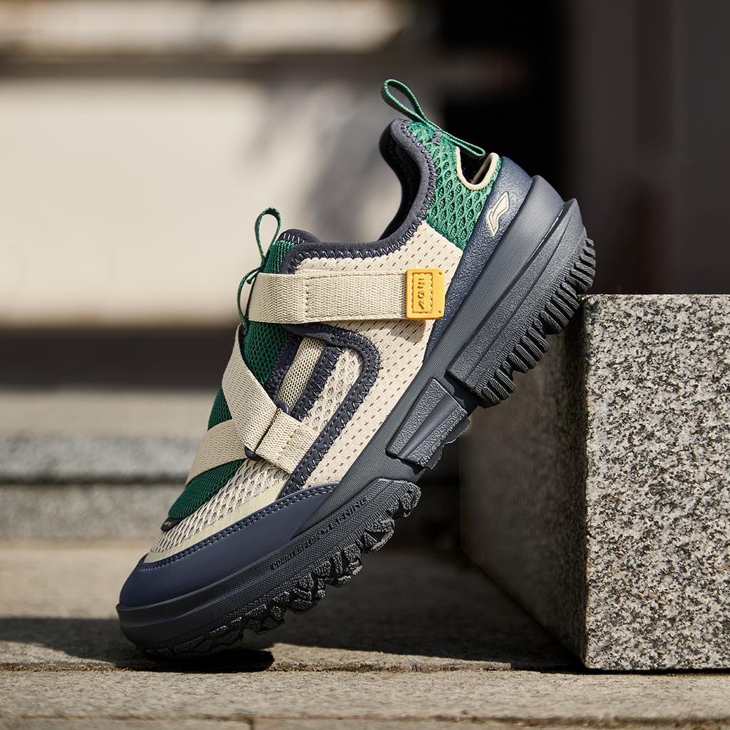 Li Ning Outdoor CF Tracing Outdoor Shoes Women's Low top Light Milk Brown/Ebony Black/Deep Palace Green AHLV006-7