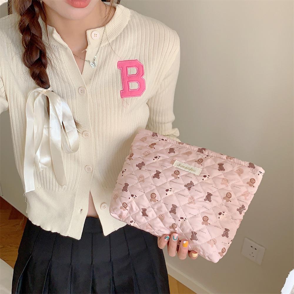 Heart Rabbit Cute  Large Capacity Makeup Bag Portable Storage Bag Traveling For
