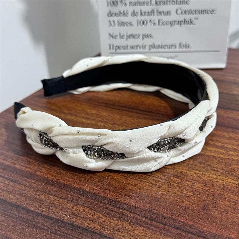 Fashion Women's And Ladies Braided Satin Cloth Headband with Shiny Tape Ins Female Toothed Plastic Hair Hoops