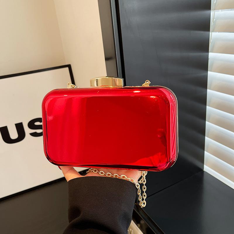 

Niche candy color small bag 2025 new European and American fashion women s acrylic shoulder chain box bag срібний