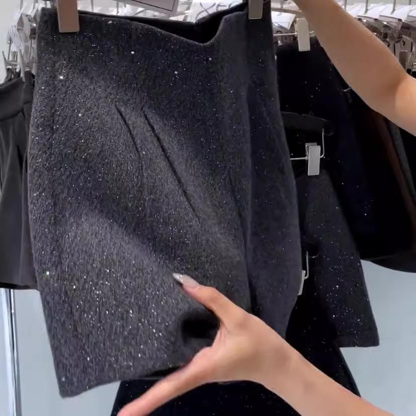 2025 New High-Waisted Shiny Bootcut Woolen Shorts for Women - Autumn/Winter Fashion