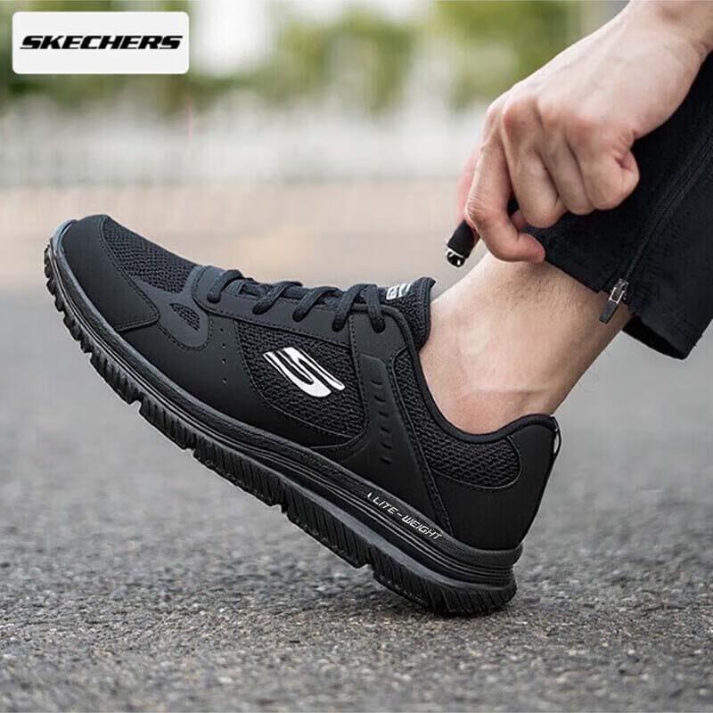 Skechers Men s Lace-Up Sport Casual Shoes 8.5