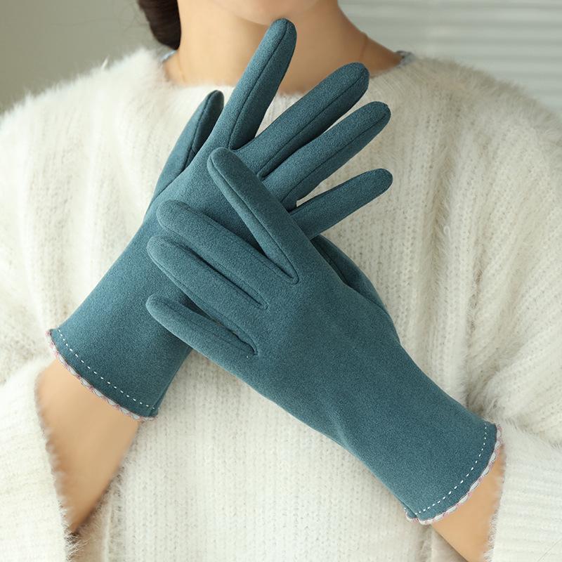 Women's Winter Velvet-Lined Cute Korean Style Touchscreen Gloves for Driving, Cycling, Skiing