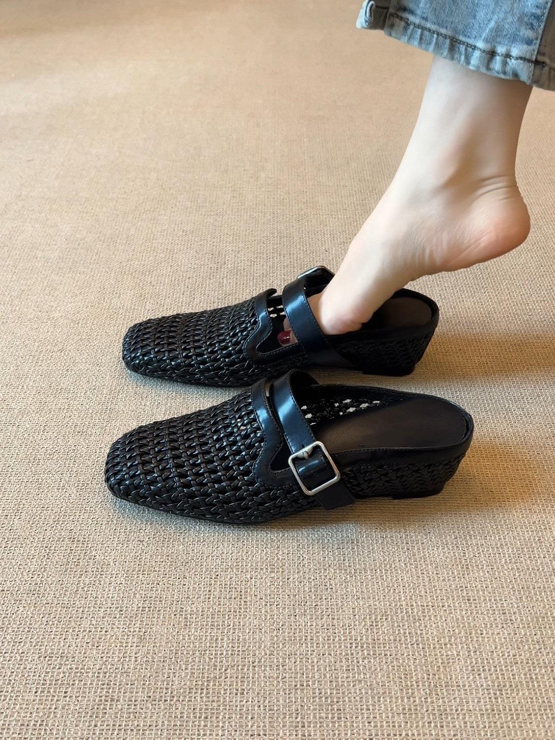 

Holiday style woven wedge heel Muller shoes belt buckle breathable bag head outer slippers 35