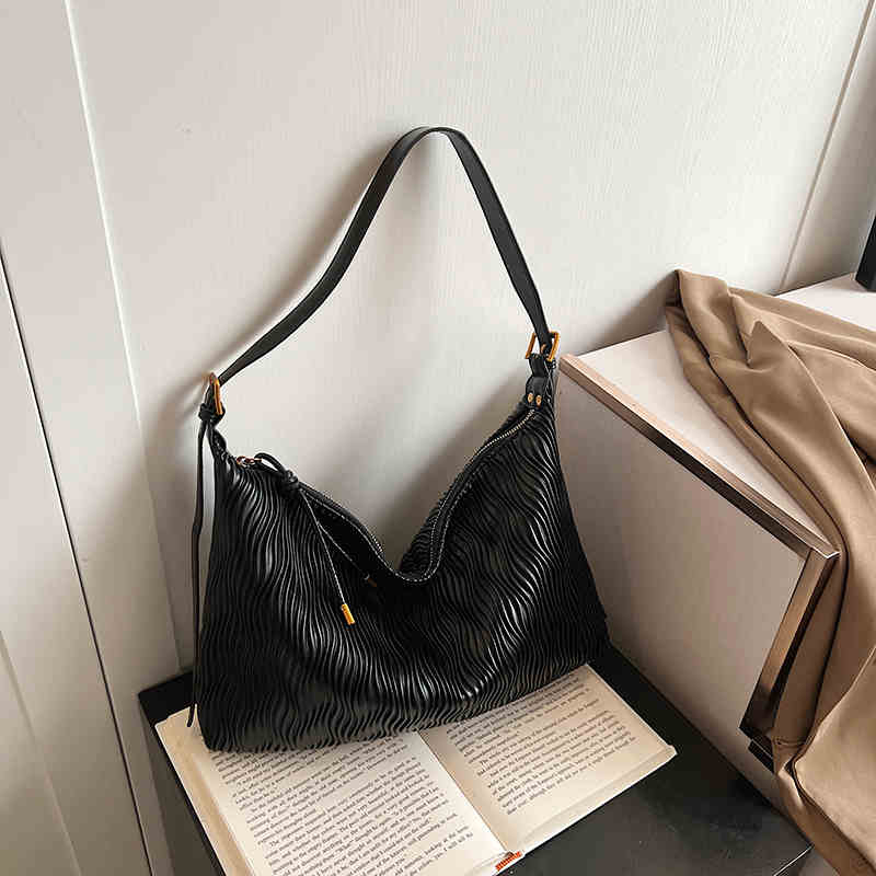 

Шикарная большая вместительная сумка для новой осени и зимы, винтажные универсальные сумки через плечо, корейская сумка для путешественников на одно плечо через подмышку