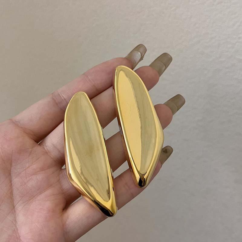 Exaggerated Metal Smooth Irregular Stud Earrings for Women Girls Fashion Gold Color Oval Geometric Chunky Earrings Jewelry