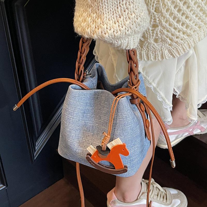 Versatile Bucket Bag, Trendy and Stylish Patchwork Hand-held Small Bag, Fashionable Single-shoulder Crossbody Bag
