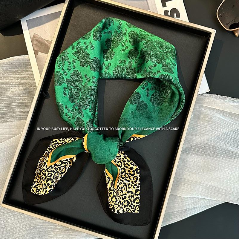 70 Square Scarf Neck Small Shawl New Fashion Silk Scarf High-end Decorative Temperament Scarf Headscarf Headband