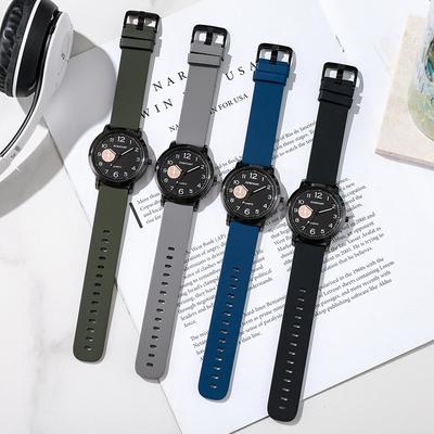 Fashionable and Luxurious Men Watches With Round Dials Business Style Silicone Straps Student Quartz Watches and Clock Gifts