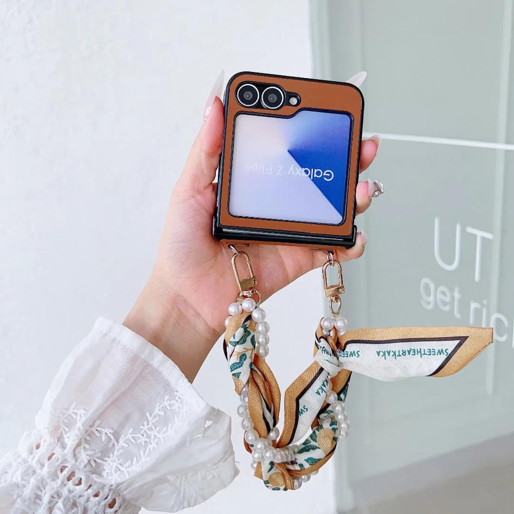 PU Leather & Pearl Scarf Wrist Chain Strap Bracelet Phone Case for Samsung Galaxy Z Flip 7 FE 6 5 4 3 Hinge ProtectionCover