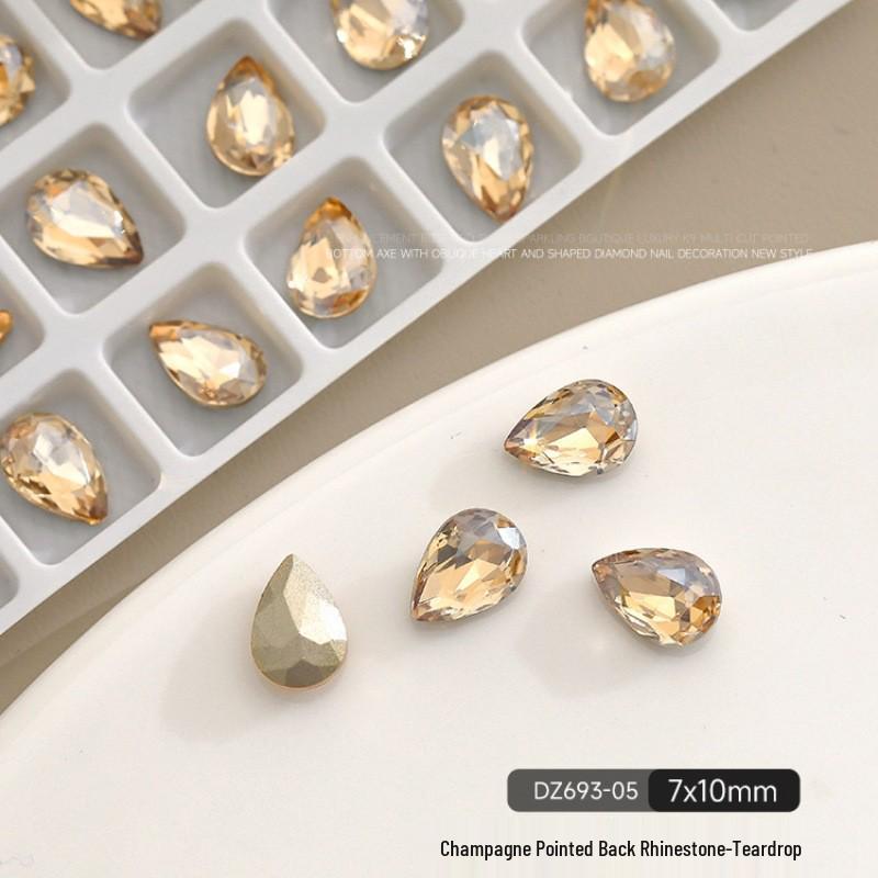 

Стразы для нейл-арта K9 Шампань - Высококачественные неровные кристаллы, квадратные, каплевидные, в форме сердца