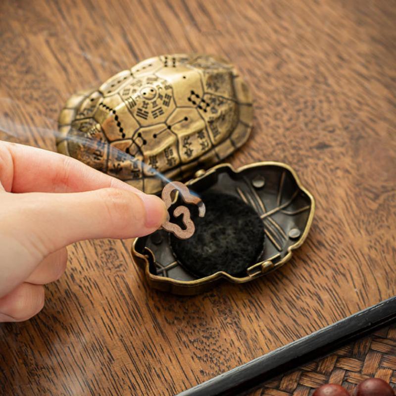 Traditional Chinese Tortoise Incense Holder - Zen Meditation & Bagua Suitable For Home Temple Zen Room Decor Meditation Ornament