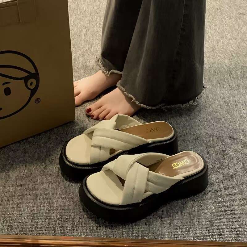 Size 35-43, Large Size Women's Shoes 41 Thick-soled Explosive Fairy Cool Slippers, Casual Soft-soled Beach One-word Drag 42