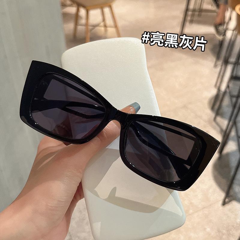 

Fashion Stylish Women s Cat Eye Sunglasses UV Protection Designer Sun Glasses High Quality Female Sunglass for Men