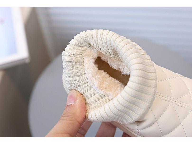 2025 Kids' Stylish Korean Snow Boots: Fleece-Lined, Warm Cotton Loafers for Boys & Girls, New Winter Style.