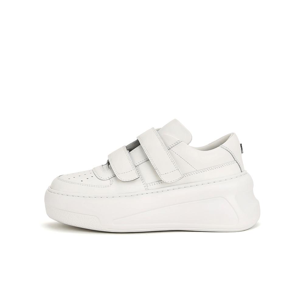 [Shei Su Yinyin] 6.5cm Thick Sole~ Smiley Face Velcro Heightening Casual Sports Board Shoes Women's Little White Shoes