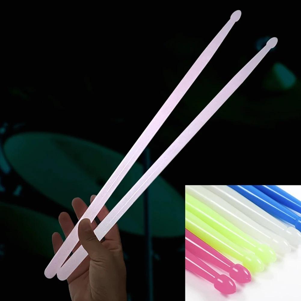 2 Pezzi Bacchette Luminose 5A Bacchette Luminose in Nylon Bacchette Fluorescenti Luce Notturna Bacchette Glow per Regali per Batteristi