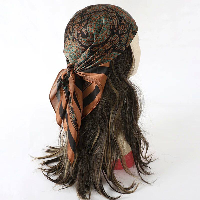 Luxury New Print Silk Scarf Women Versatile 70 Neckerchief Thin Retro Outdoor Scarf Bandana Square Scarf