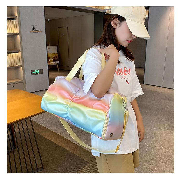Sports Yoga Gym Bag Women Dry Wet Separate Large Capacity Short Travel Bag Gradient Handbag Crossbody