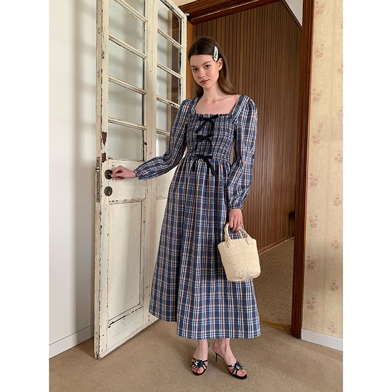 NEWOPEN 2025 Early Spring French Retro Striped Waist-Hugging Dress C3617