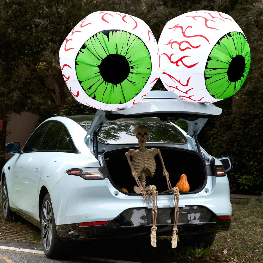 Joyfy 2 Pack Halloween Inflatable Huge Green Eyeballs with Build-in LEDs 3ft Halloween Decor Party Supplies Blow Up Decoration